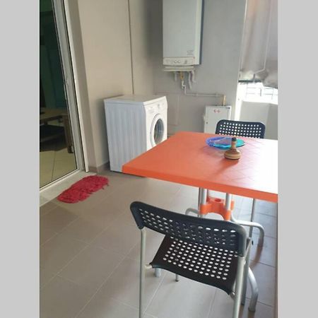 Central Studio Very Close To The Port Of Volos Bagian luar foto
