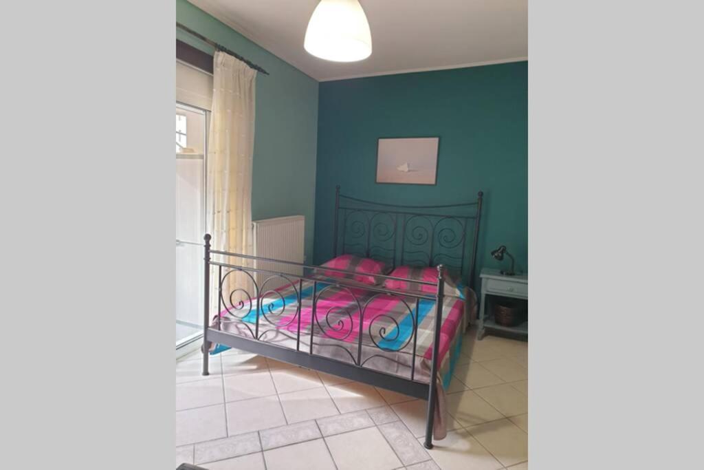 Central Studio Very Close To The Port Of Volos Bagian luar foto