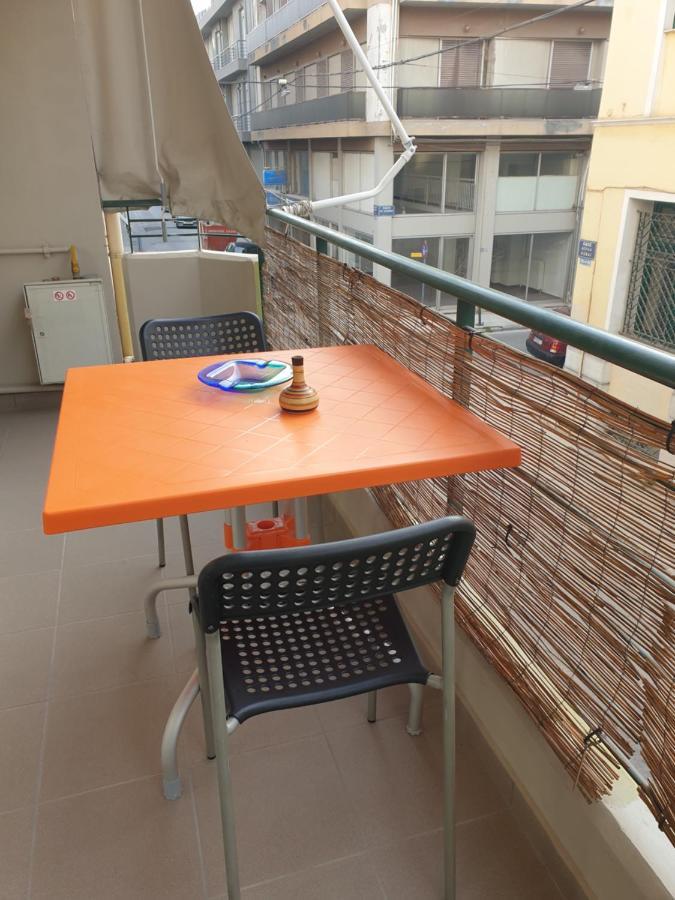 Central Studio Very Close To The Port Of Volos Bagian luar foto